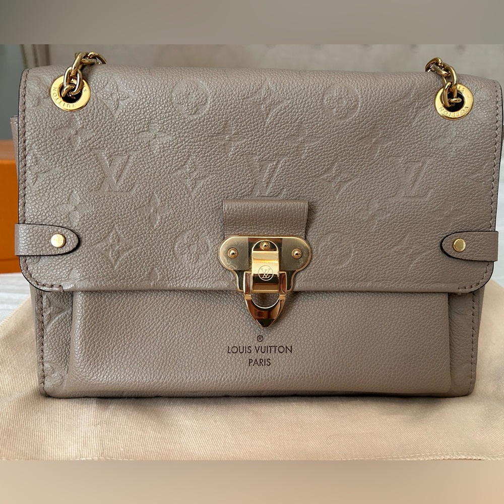 Louis Vuitton Vavin PM in Turtledove